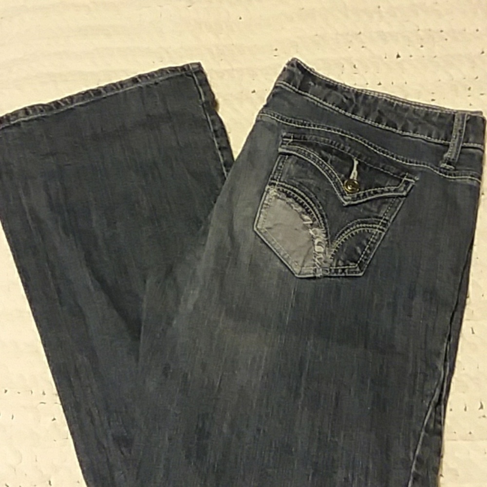 1010 jeans